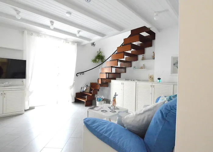 Donna Rosa Capri - Charming House By The Sea